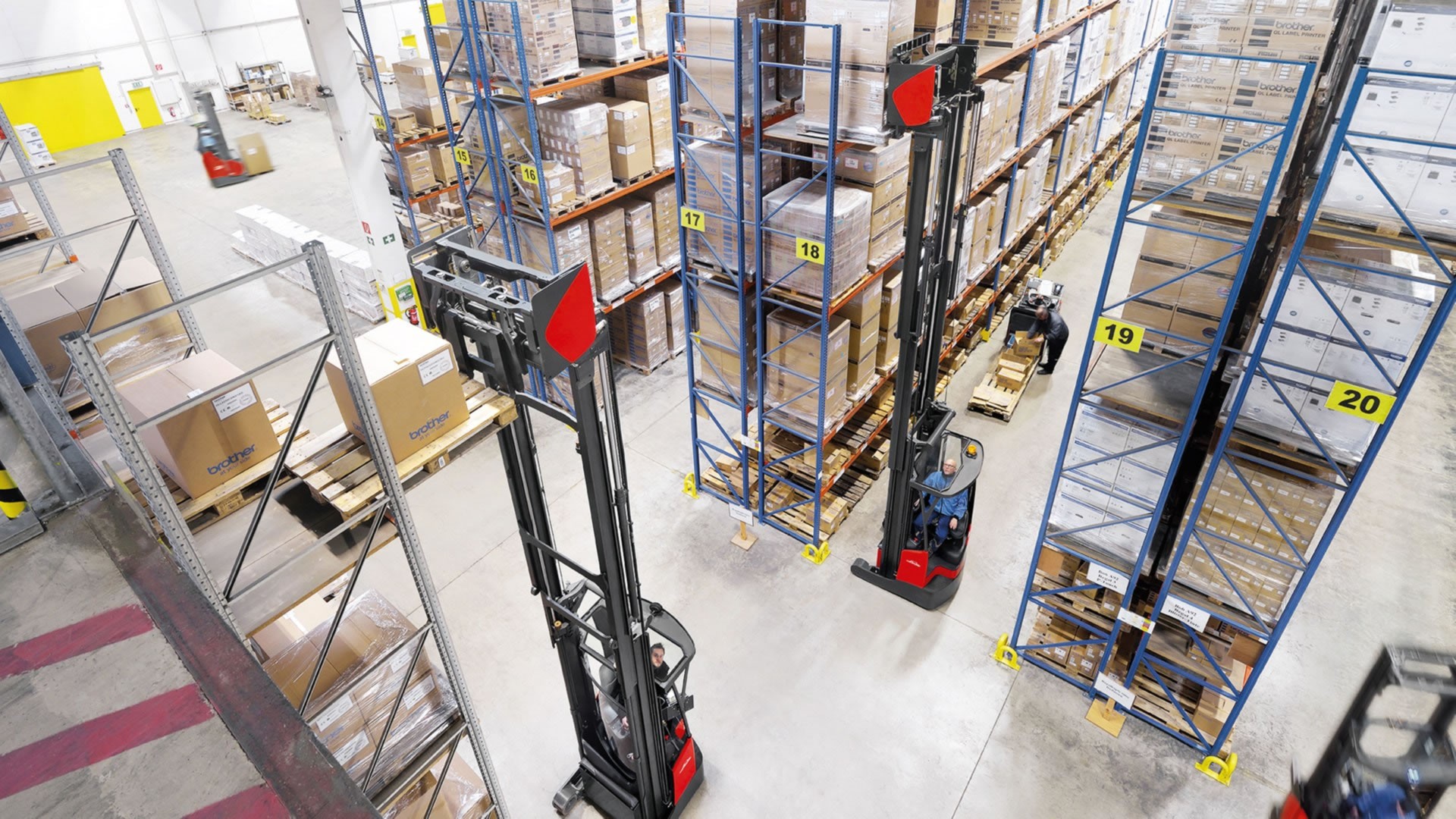Linde Schubstapler R14 - R17 X | Willenbrock