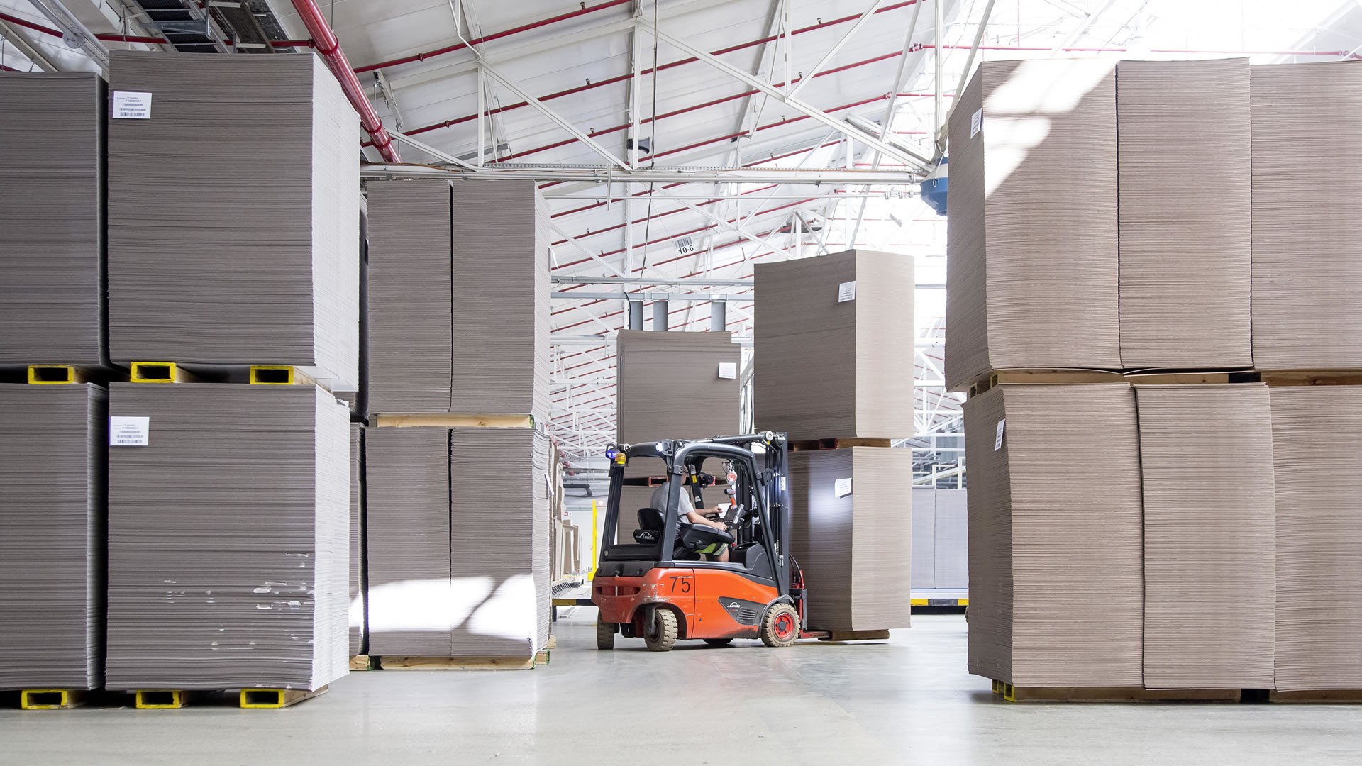 Вилочный погрузчик linde – e20. Linde 2. E handling. Genkinger material handling. E handling.