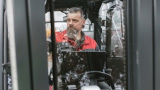 Service Mitarbeiter am Telefon